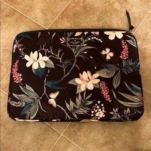 NWT Kate Spade Wilson road botanical laptop case